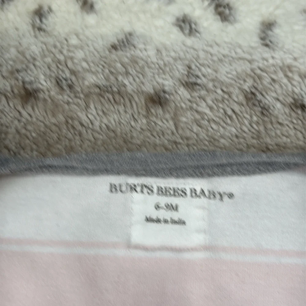 Burt’s Bees Baby Dottie pajamas baby girls 6-9 months pastel pink white stripes